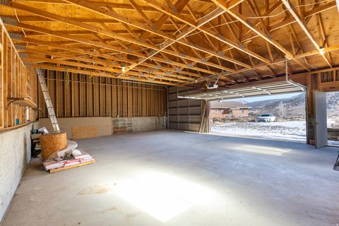 Tiny photo for 1208 E TIDWELL RD, Fremont, UT 84747 (MLS # 2126551)
