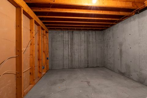 Tiny photo for 1208 E TIDWELL RD, Fremont, UT 84747 (MLS # 2126551)