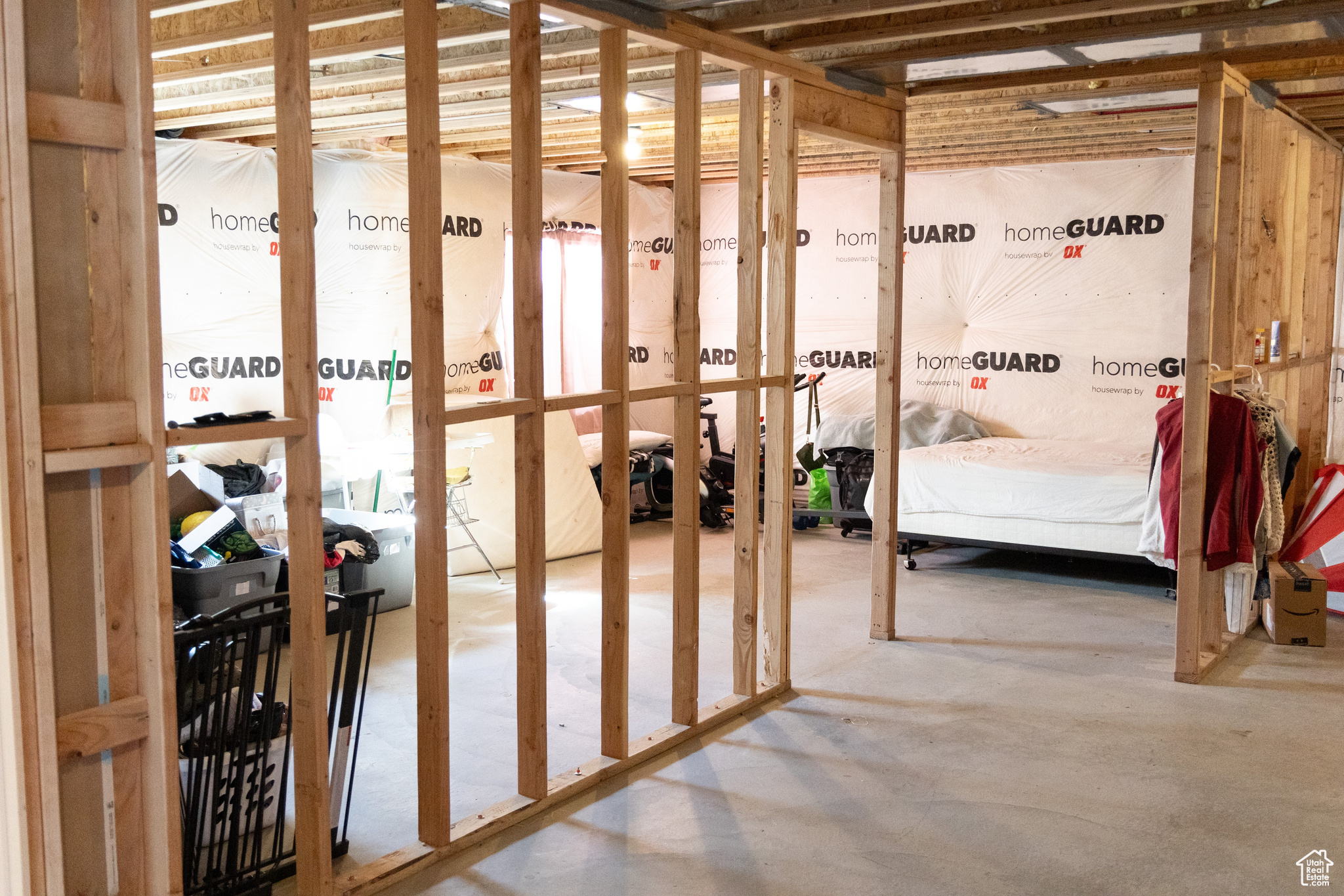 MUSTANG RIDGE - Residential