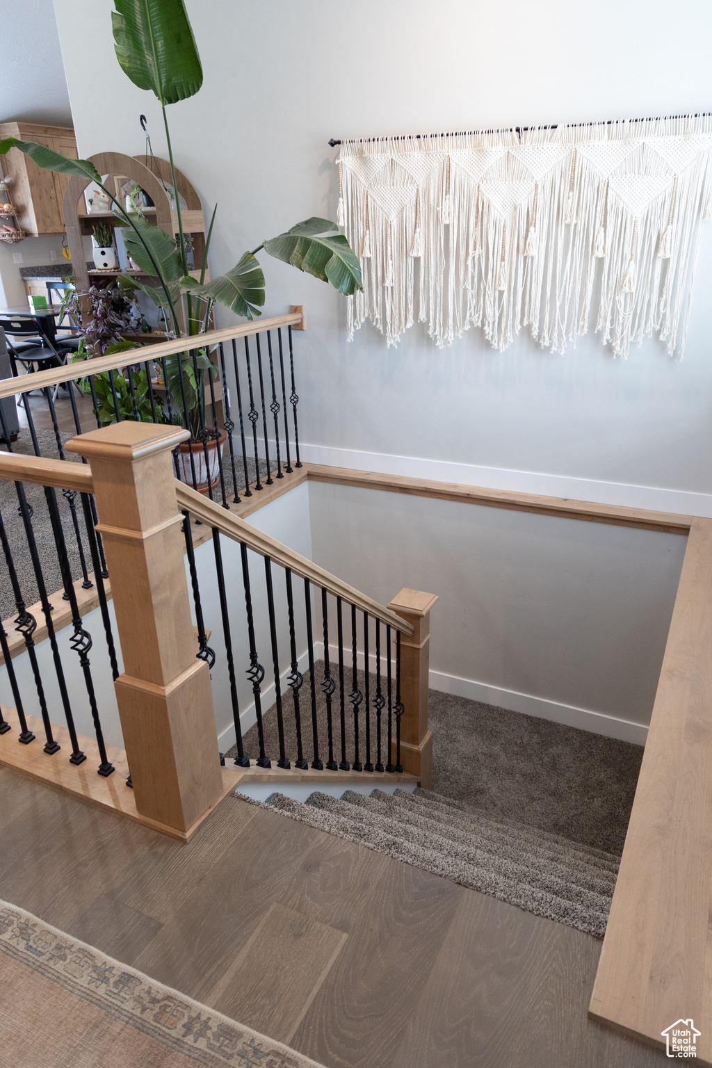 MUSTANG RIDGE - Residential