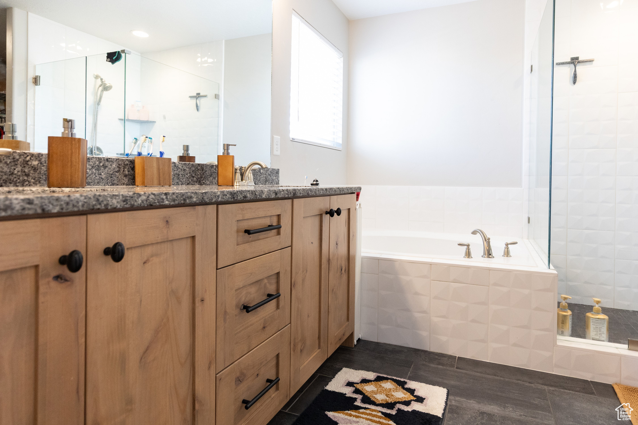 MUSTANG RIDGE - Residential