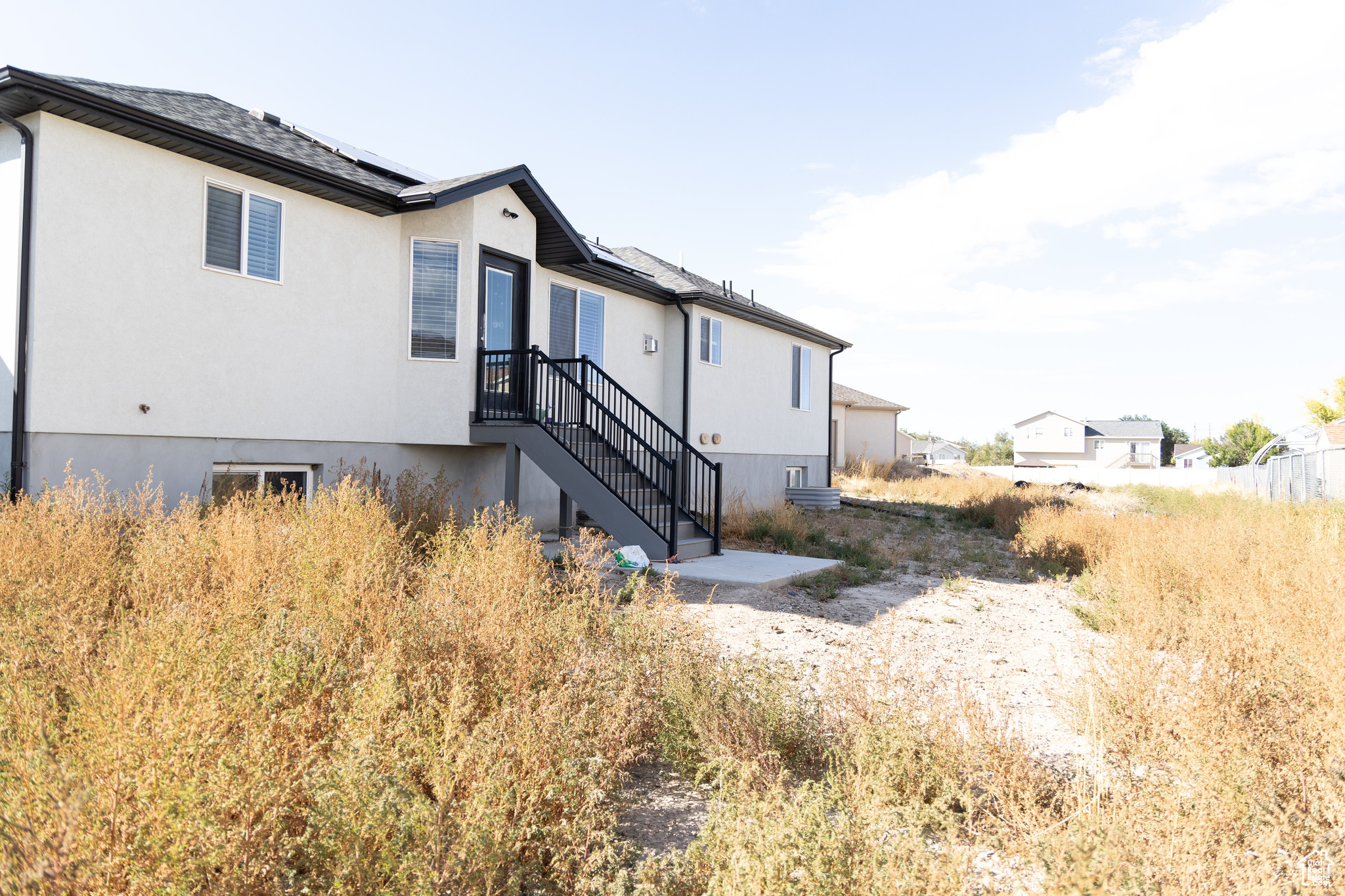 MUSTANG RIDGE - Residential