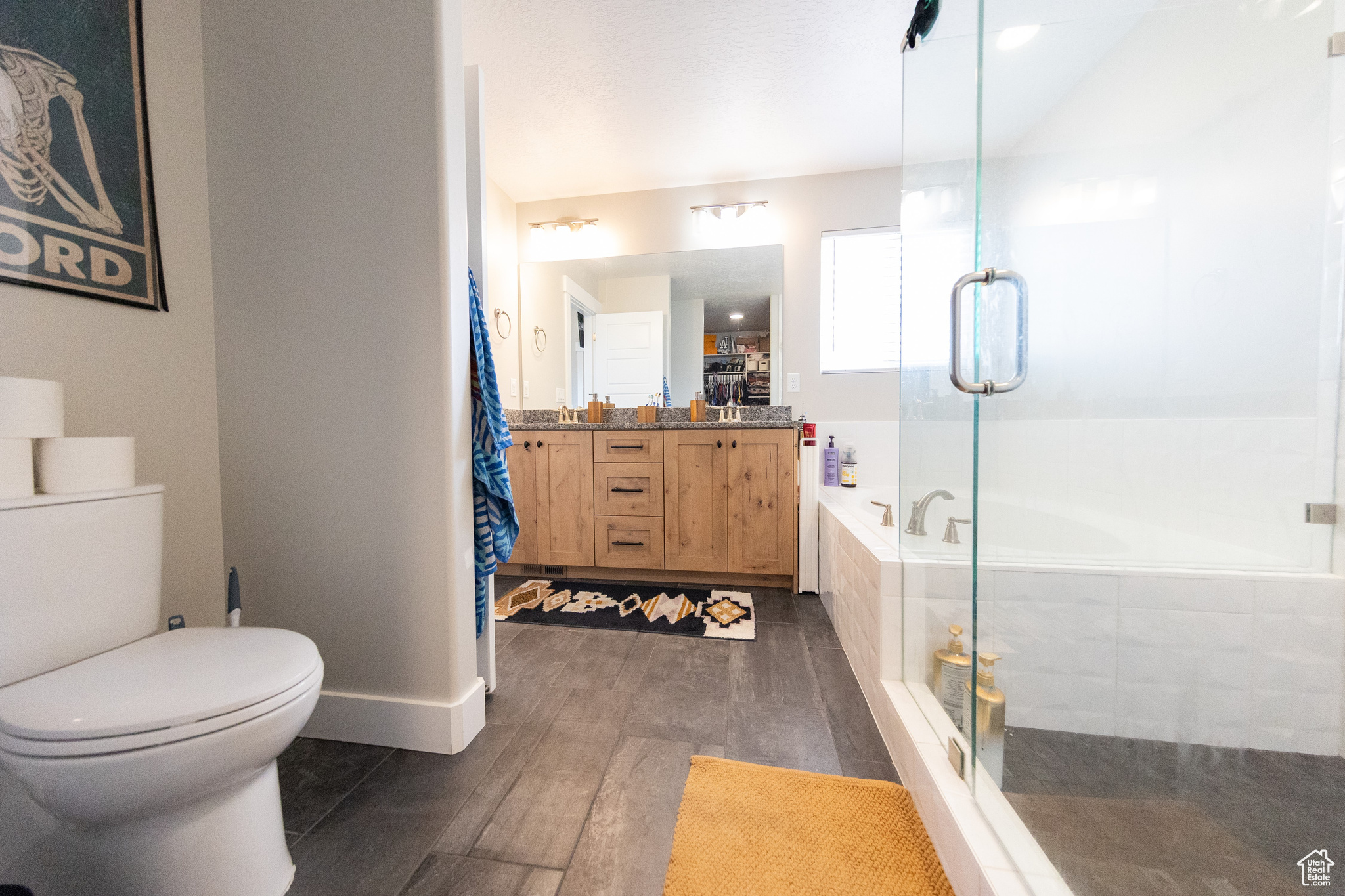 MUSTANG RIDGE - Residential