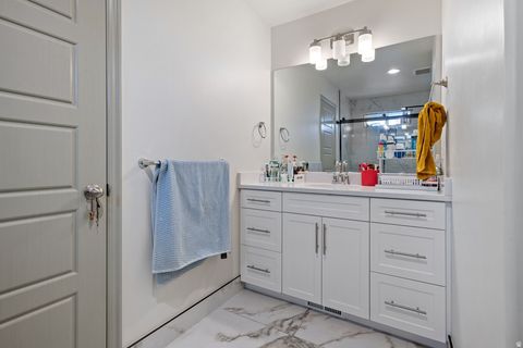 Tiny photo for 5924 S CAMI DAWN CT, Kearns, UT 84118 (MLS # 2121607)