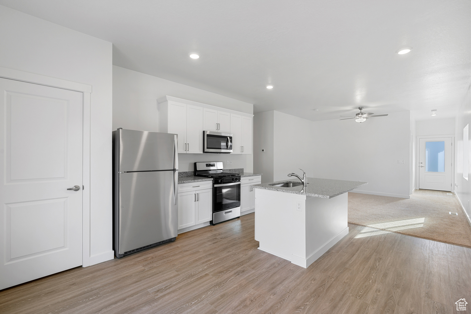 7155 Oquirrh Ranch Pkwy, Eagle Mountain, Utah image 7