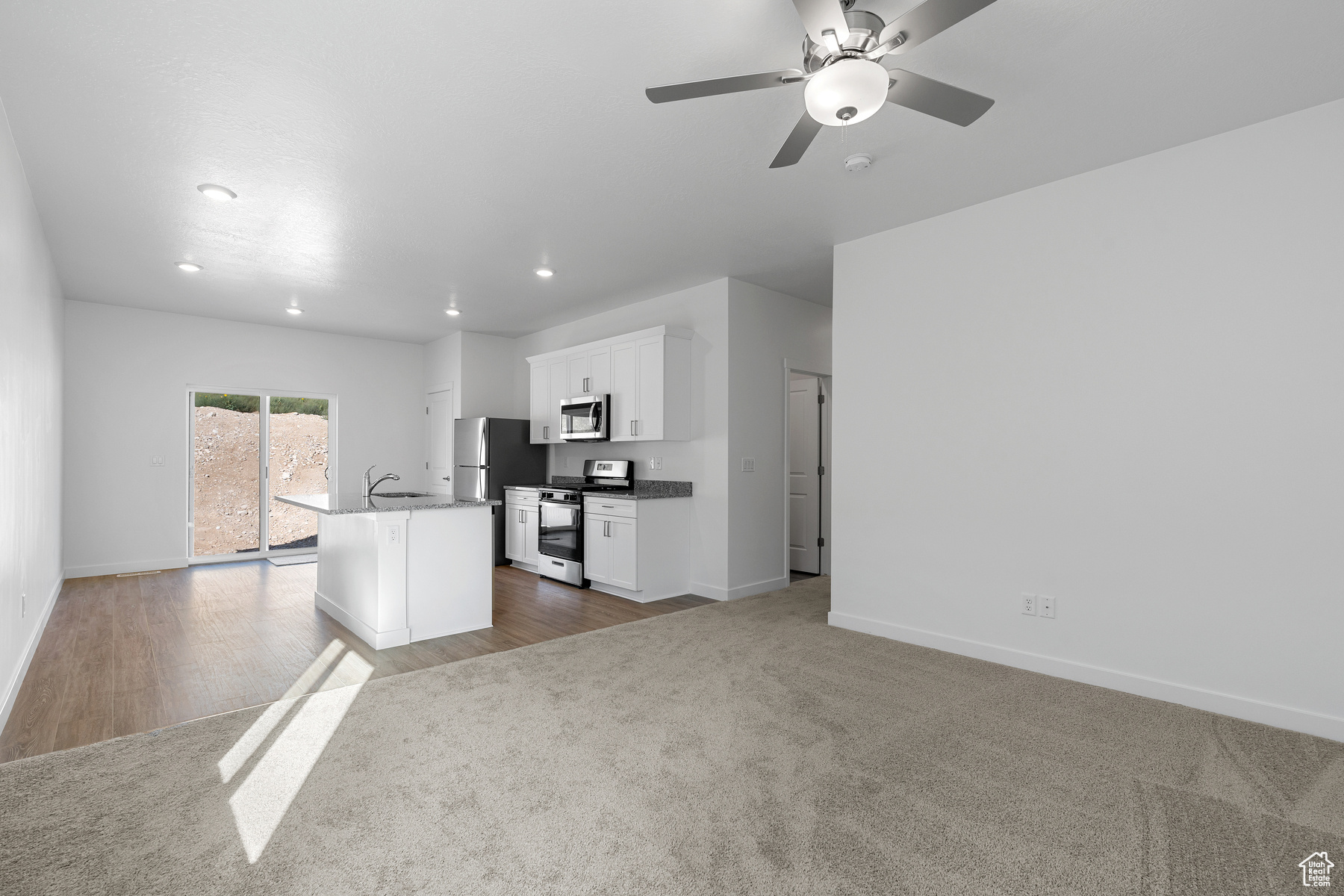 7155 Oquirrh Ranch Pkwy, Eagle Mountain, Utah image 4
