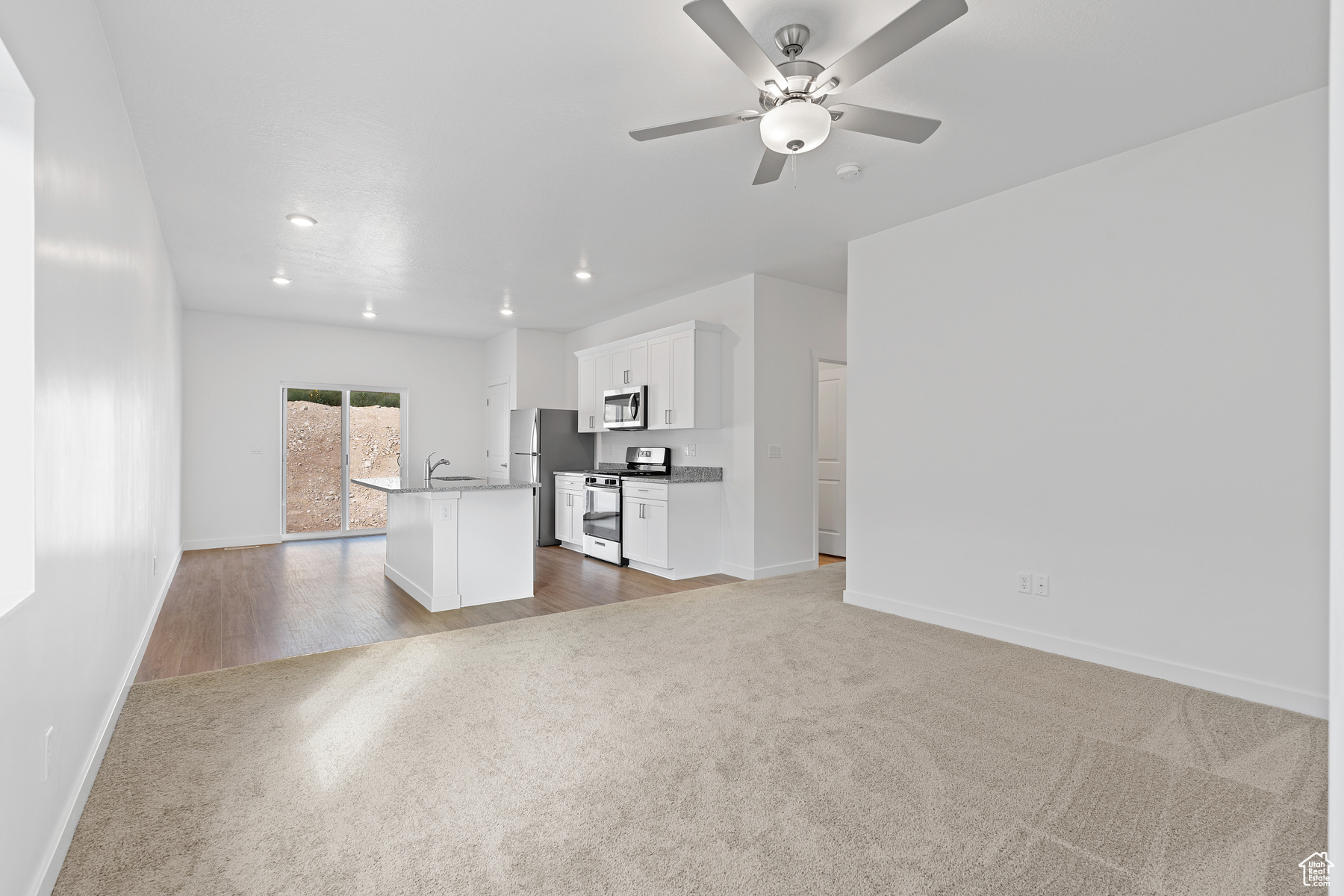7155 Oquirrh Ranch Pkwy, Eagle Mountain, Utah image 9
