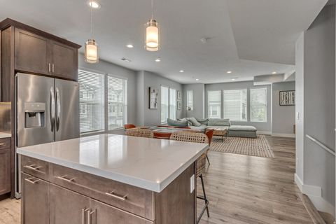 Tiny photo for 52 E GOLDEN PRIVET DR, Draper, UT 84020 (MLS # 2146221)