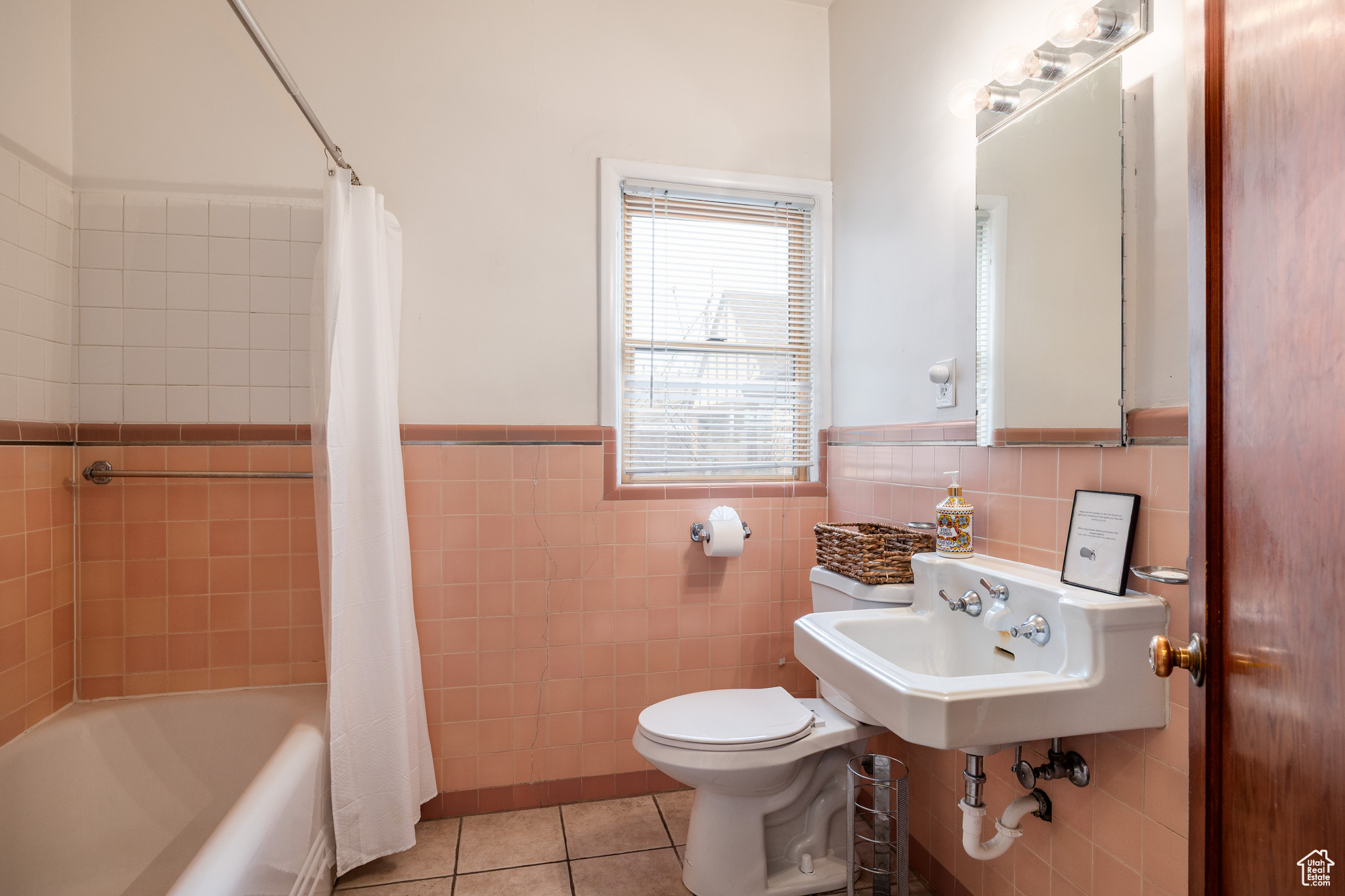79 E Hillside Ave, Salt Lake City, Utah image 24