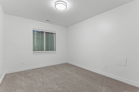 Tiny photo for 1512 N JUNE DR W, Farmington, UT 84025 (MLS # 2127852)