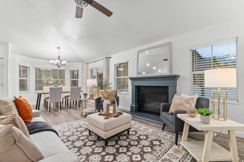 Tiny photo for 1512 N JUNE DR W, Farmington, UT 84025 (MLS # 2127852)