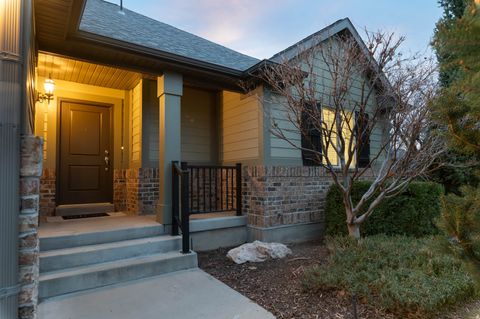 Tiny photo for 1512 N JUNE DR W, Farmington, UT 84025 (MLS # 2127852)