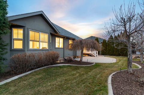 Tiny photo for 1512 N JUNE DR W, Farmington, UT 84025 (MLS # 2127852)