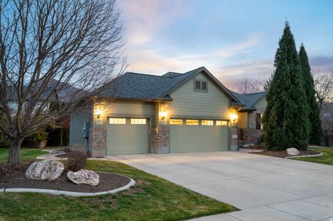 Tiny photo for 1512 N JUNE DR W, Farmington, UT 84025 (MLS # 2127852)