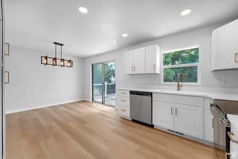 Tiny photo for 650 S 1600 E, Pleasant Grove, UT 84062 (MLS # 2118574)