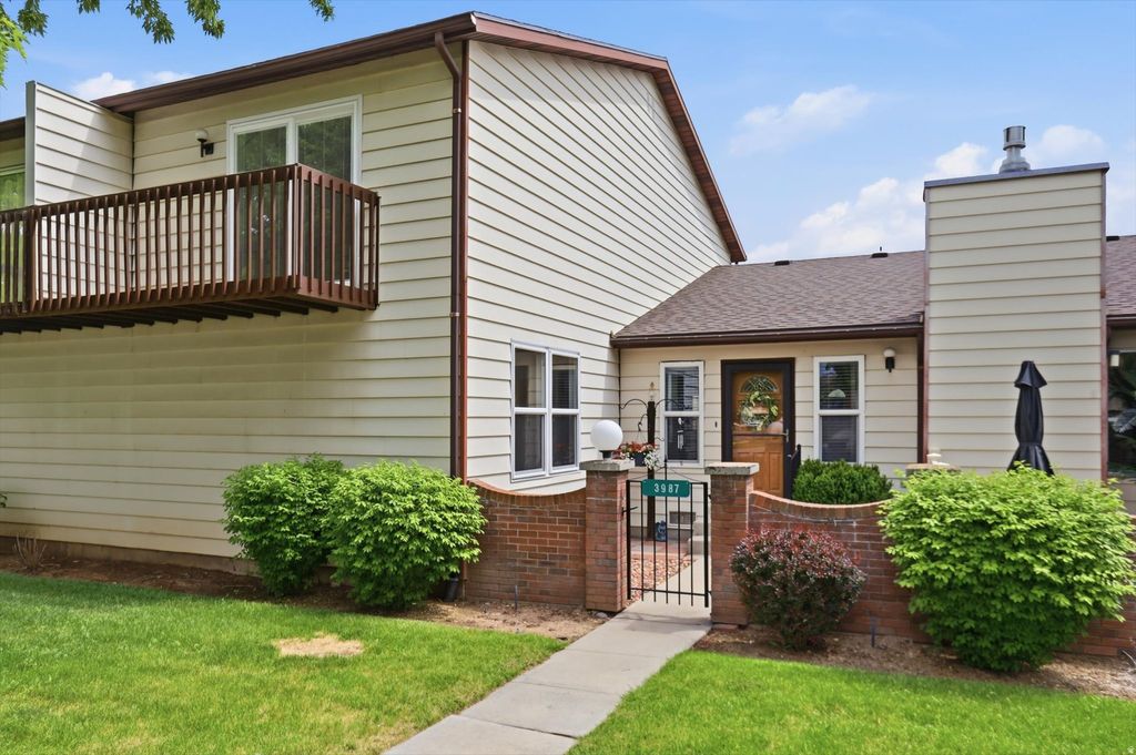 Photo of 3987 WESTWIND CT, Riverdale, UT 84405 (MLS # 2158027)