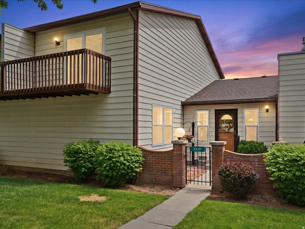 Photo of 3987 WESTWIND CT, Riverdale, UT 84405 (MLS # 2158027)