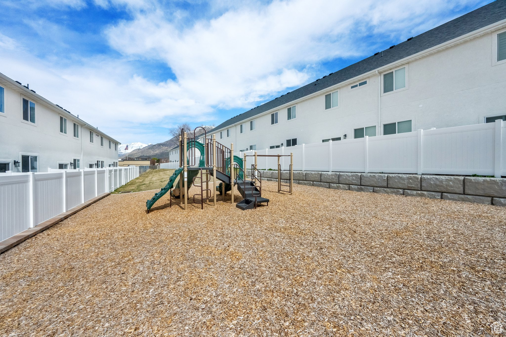 TILIA COURT - Residential
