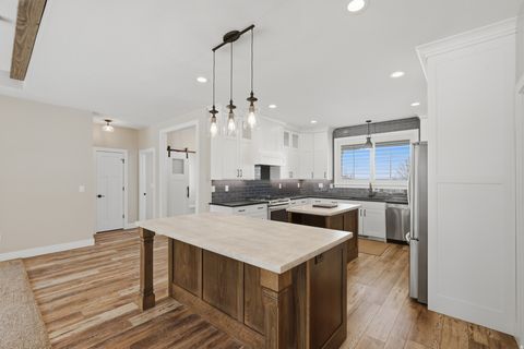 Tiny photo for 2730 N 1325 E, North Ogden, UT 84414 (MLS # 2143345)