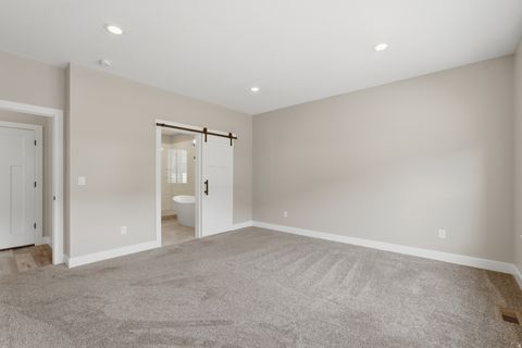 Tiny photo for 2730 N 1325 E, North Ogden, UT 84414 (MLS # 2143345)