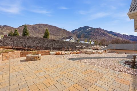 Tiny photo for 2730 N 1325 E, North Ogden, UT 84414 (MLS # 2143345)