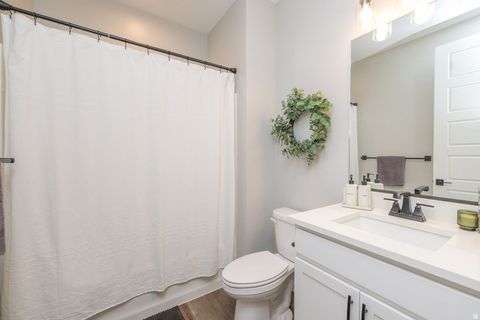 Tiny photo for 779 N 1925 W, Layton, UT 84041 (MLS # 2126785)