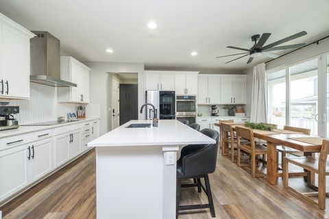 Tiny photo for 779 N 1925 W, Layton, UT 84041 (MLS # 2126785)