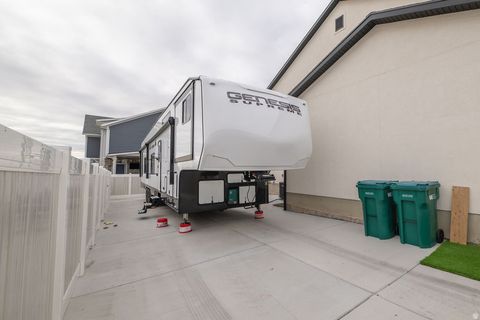 Tiny photo for 779 N 1925 W, Layton, UT 84041 (MLS # 2126785)