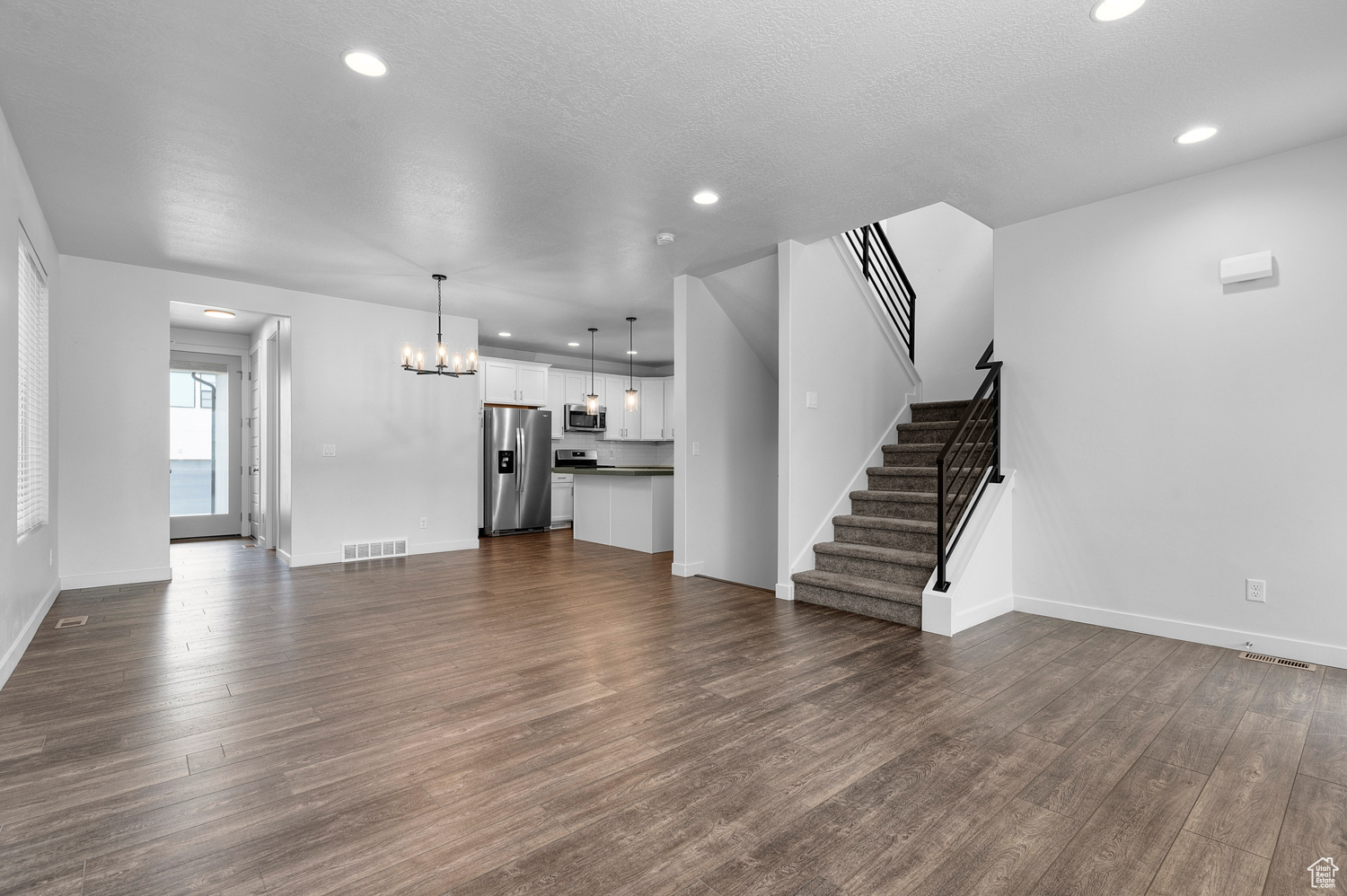 HOLBROOK SCANDIA 3224R - Residential