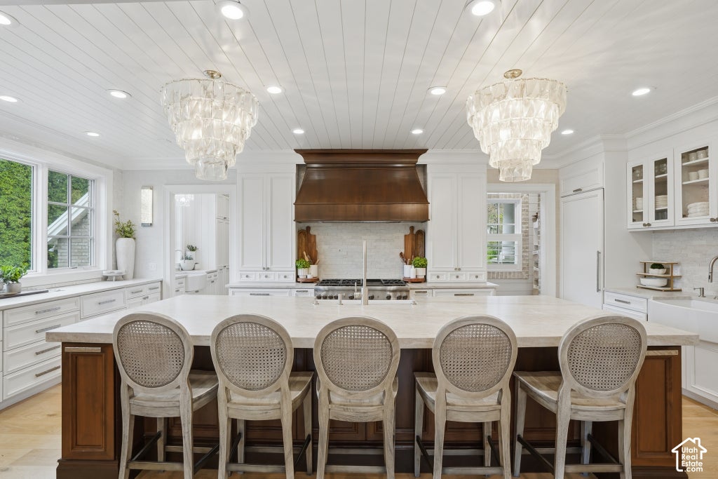 Photo of 130 E SUNSET Cir, Alpine, UT 84004 (MLS # 2193199)