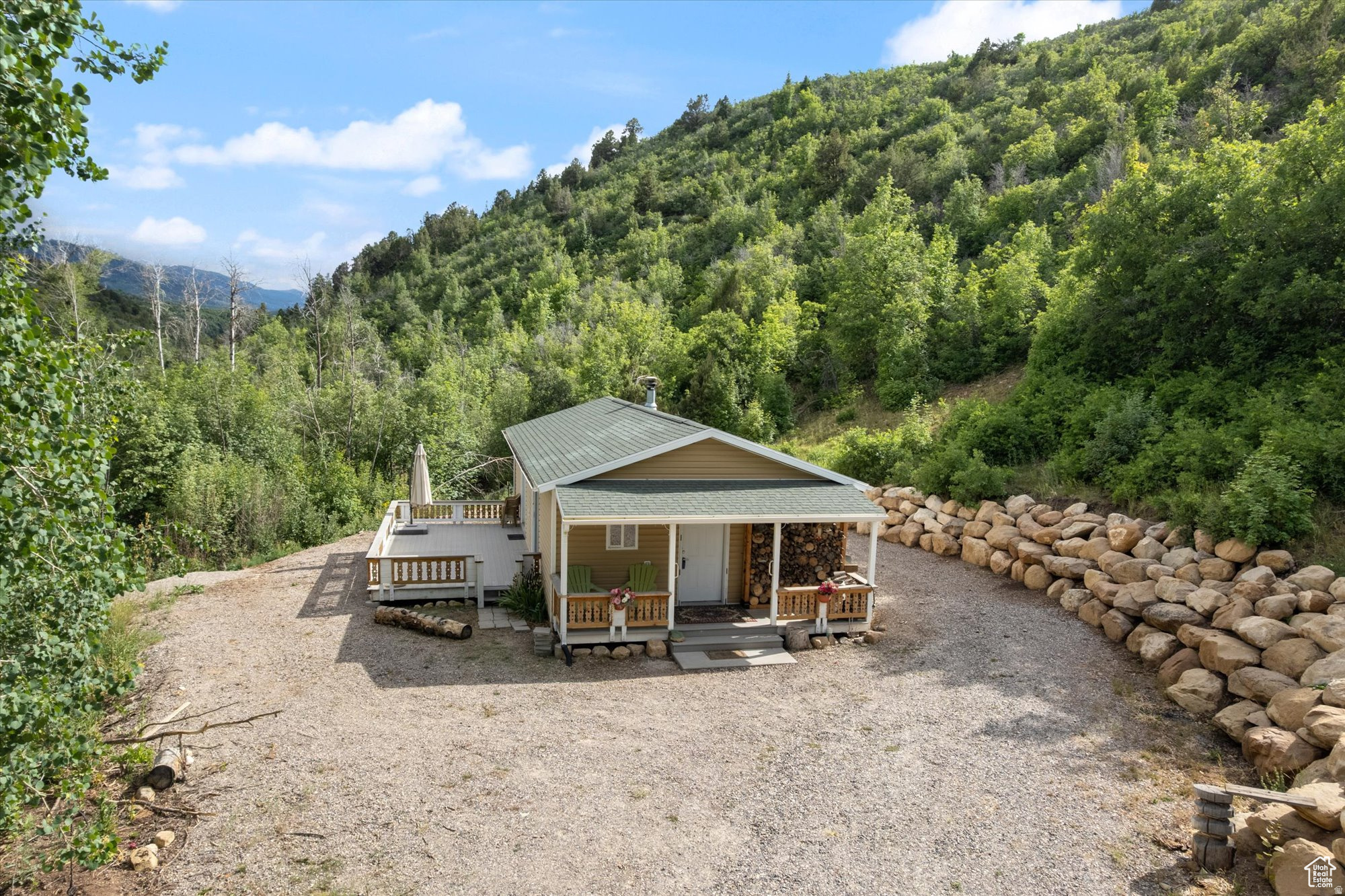 ASPEN HILLS - Land