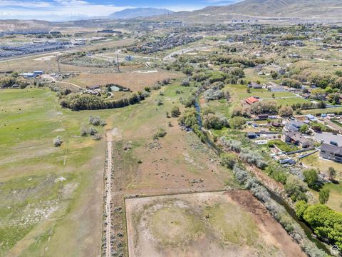 Tiny photo for 1463 W 14600 S, Bluffdale, UT 84065 (MLS # 2082470)