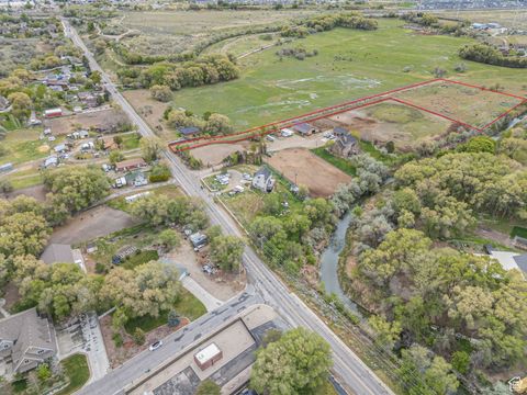 Tiny photo for 1463 W 14600 S, Bluffdale, UT 84065 (MLS # 2082470)