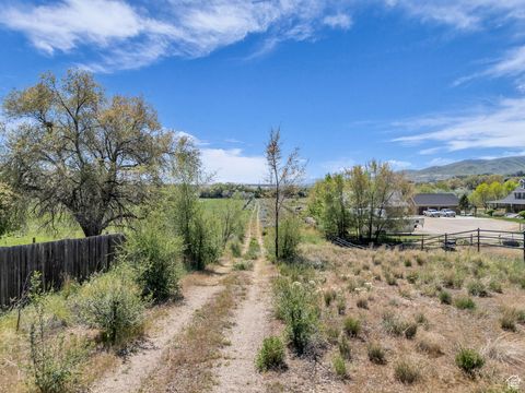Tiny photo for 1463 W 14600 S, Bluffdale, UT 84065 (MLS # 2082470)