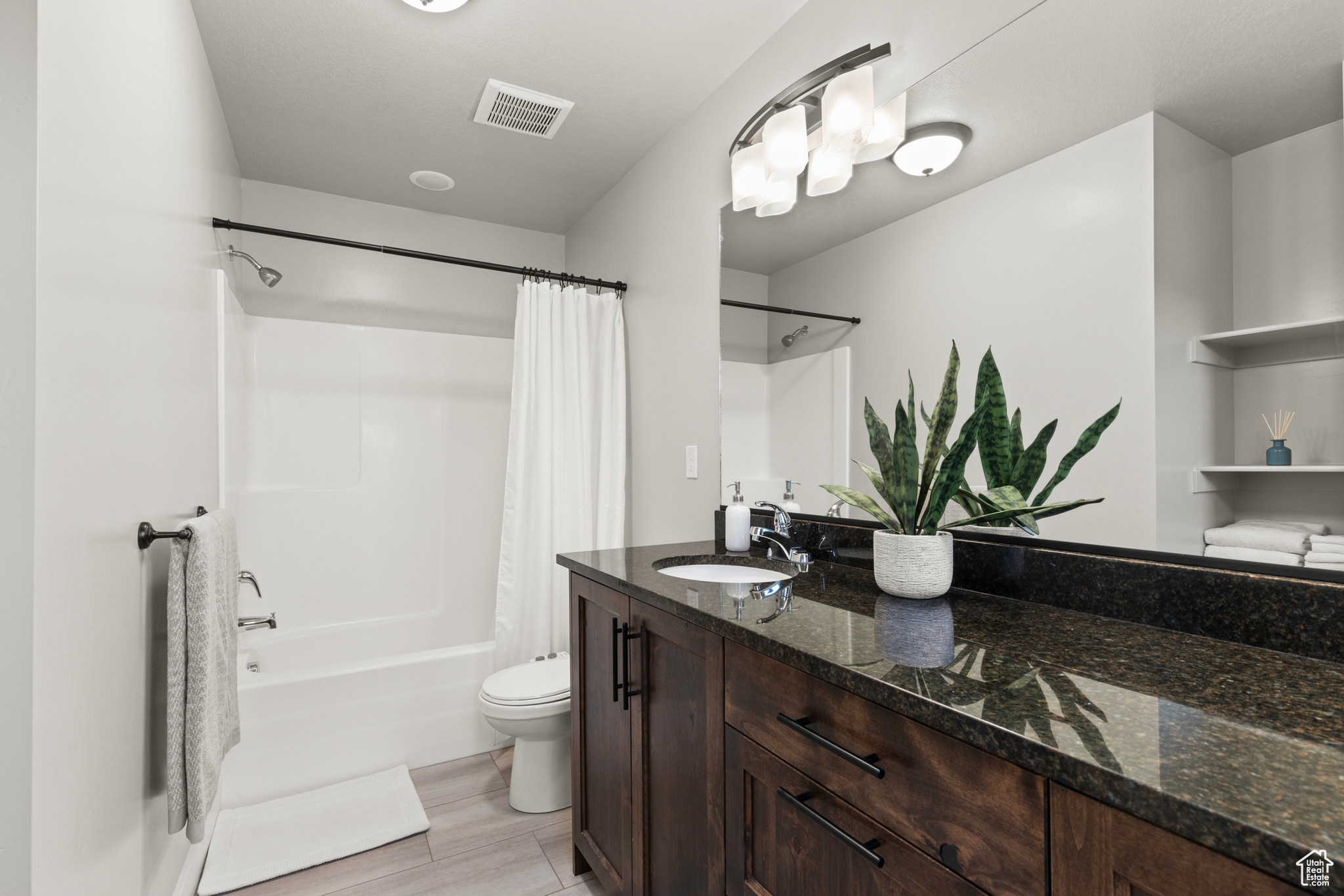 COBBLE CREEK - Residential