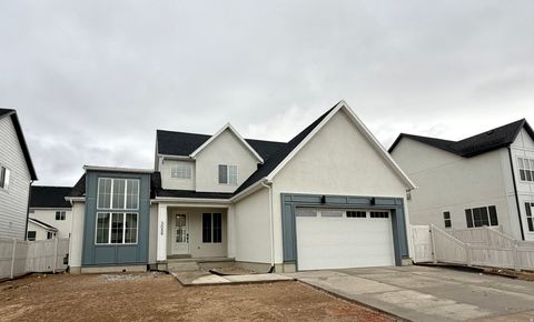 Photo of 3059 N SUMMER WOOD DR #649, Eagle Mountain, UT 84005 (MLS # 2126746)