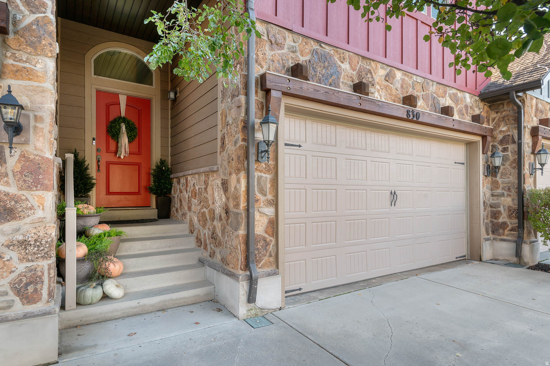 RICE FARMS ESTATES - Residential