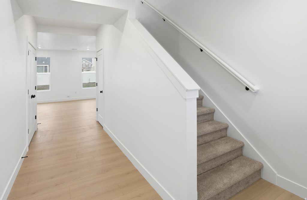 Photo of 844 N 400 W, Logan, UT 84321 (MLS # 2153798)