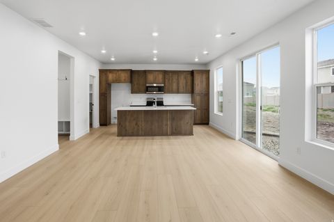 Tiny photo for 844 N 400 W, Logan, UT 84321 (MLS # 2153798)