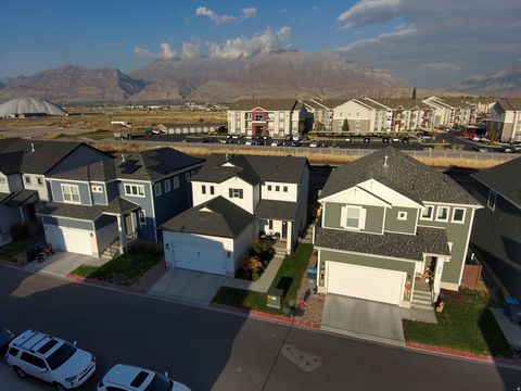 Tiny photo for 322 N 460 E, Vineyard, UT 84059 (MLS # 2131381)