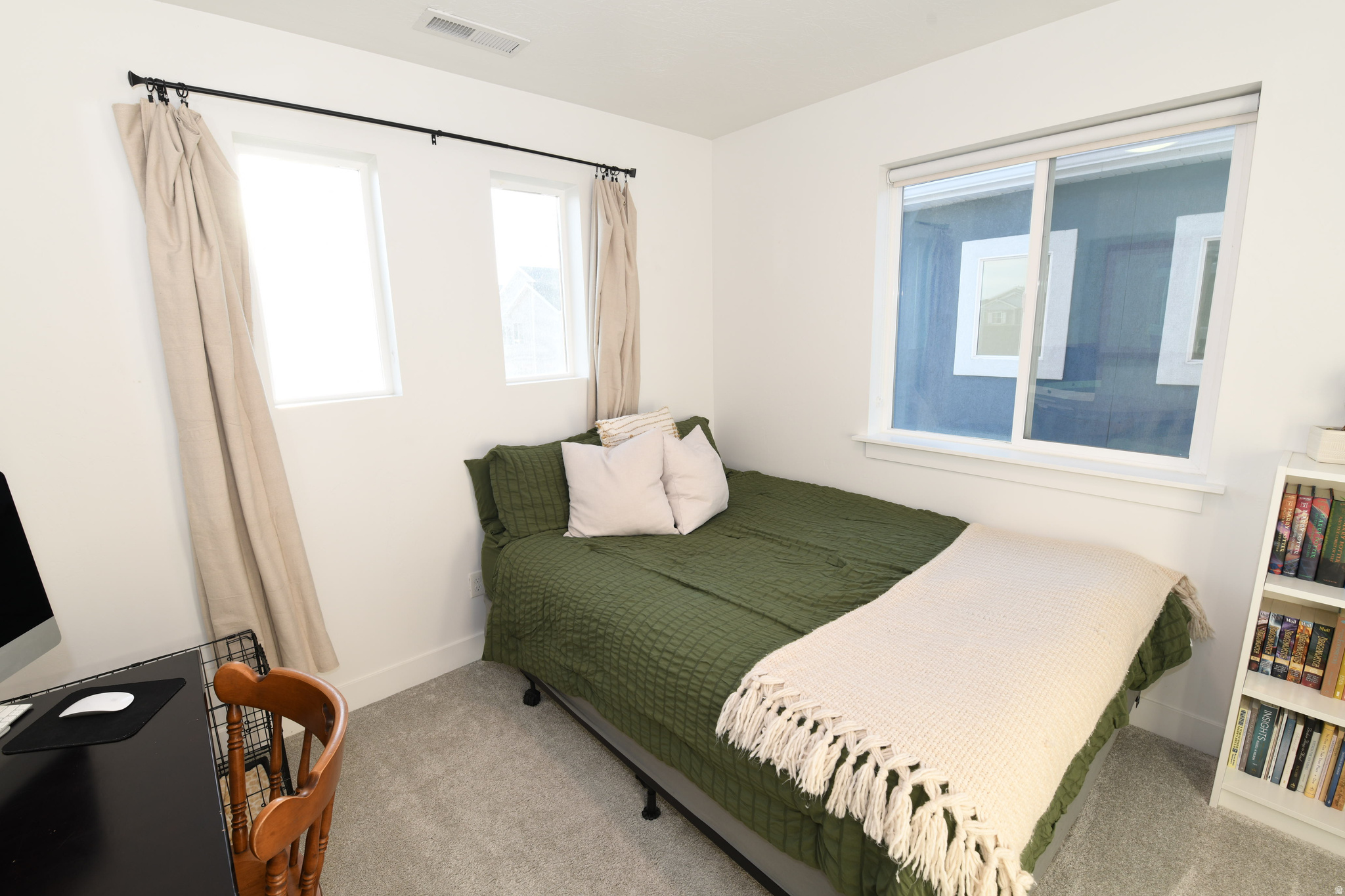 WINDSOR AT WATERS EDGE - Residential