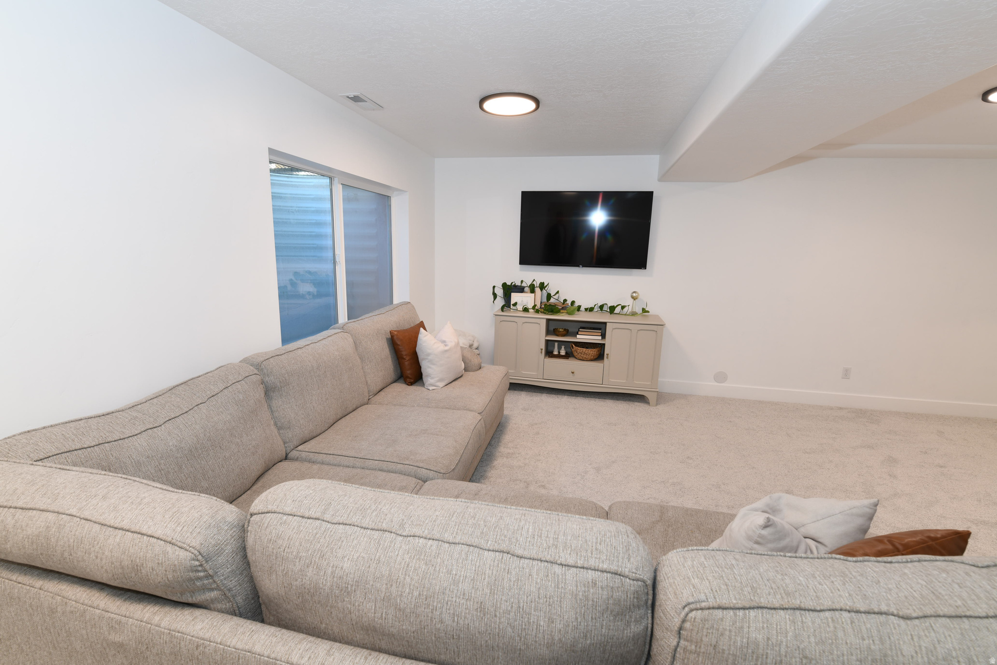 WINDSOR AT WATERS EDGE - Residential