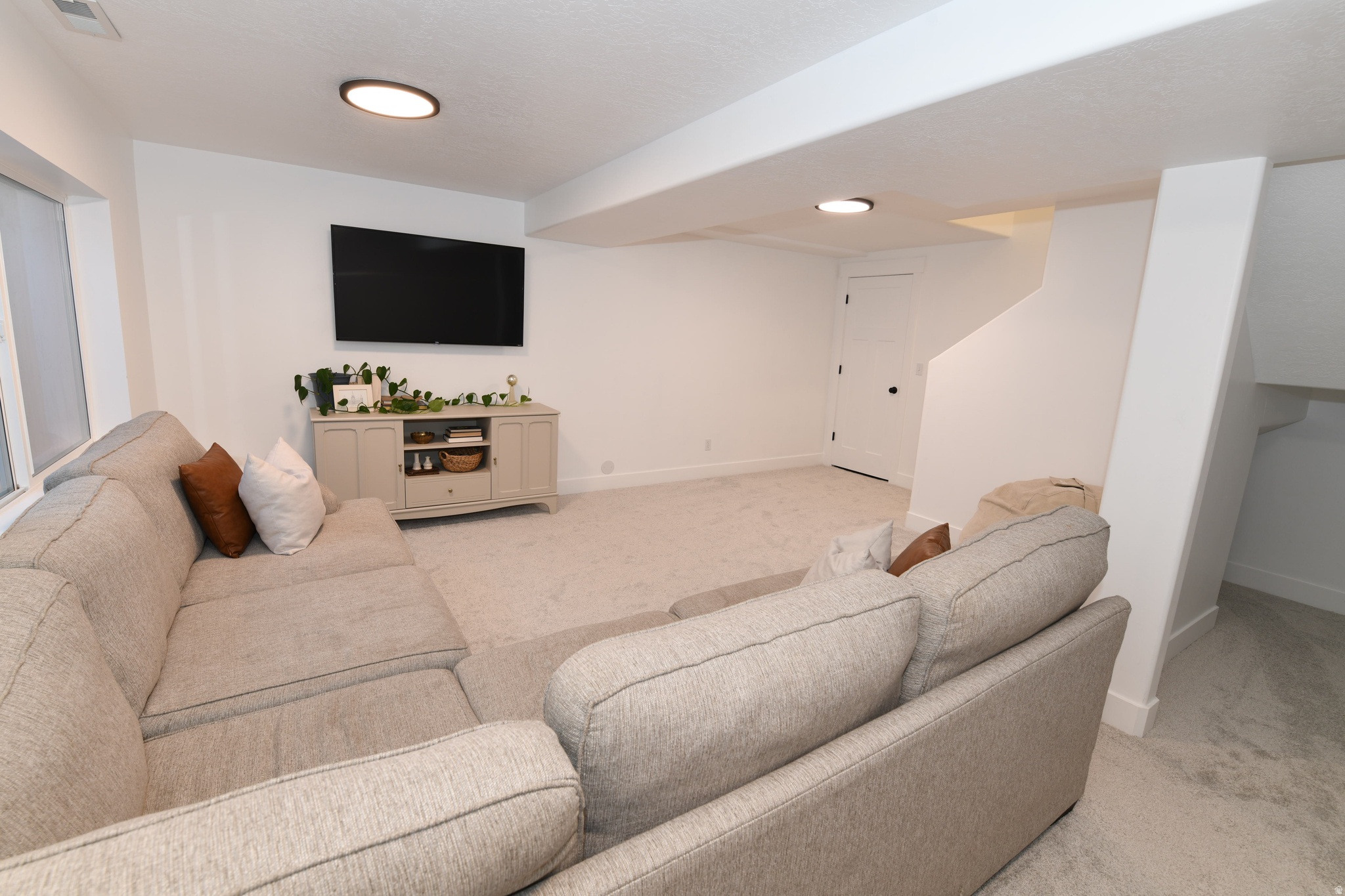 WINDSOR AT WATERS EDGE - Residential