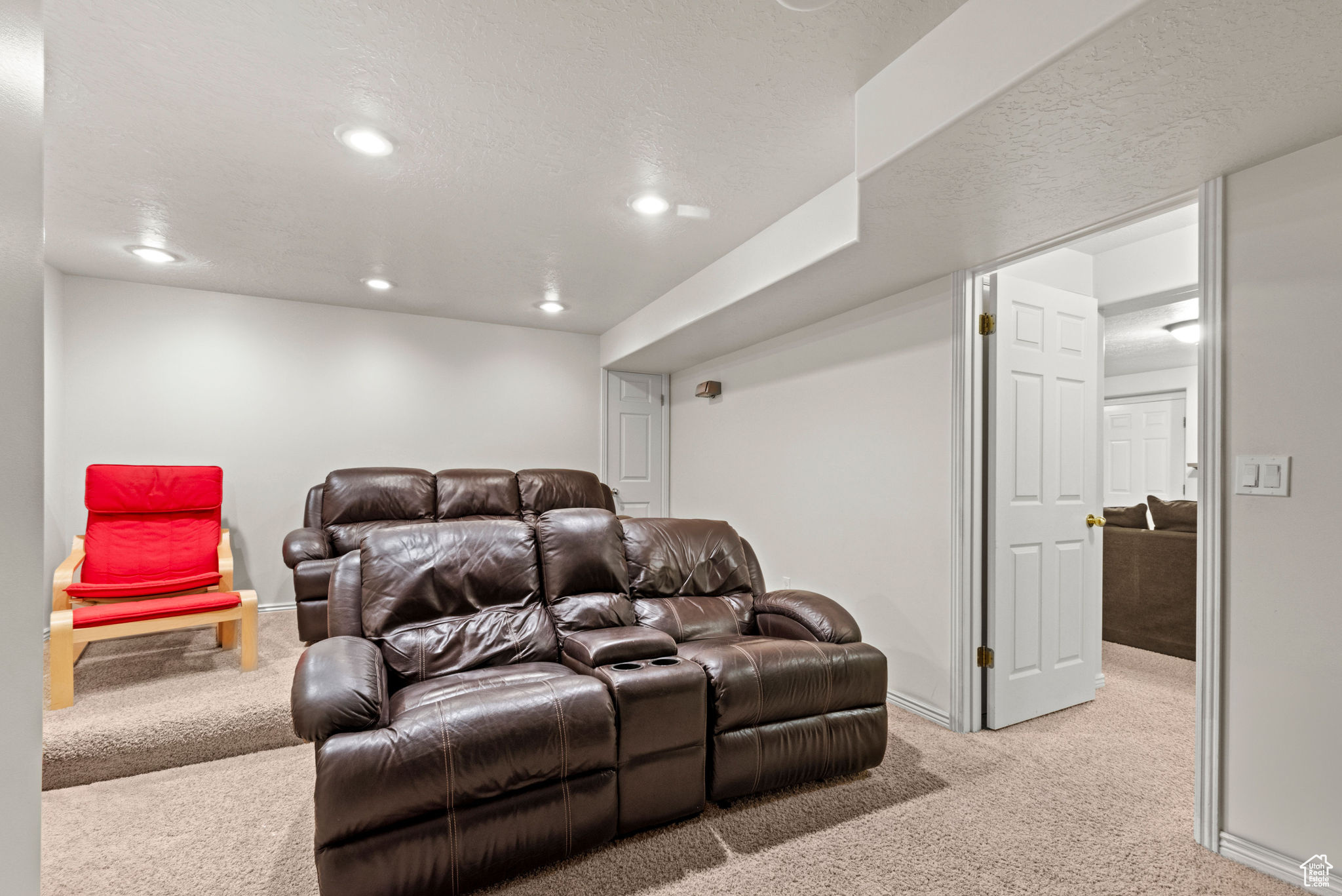 976 E 100, Pleasant Grove, Utah image 37