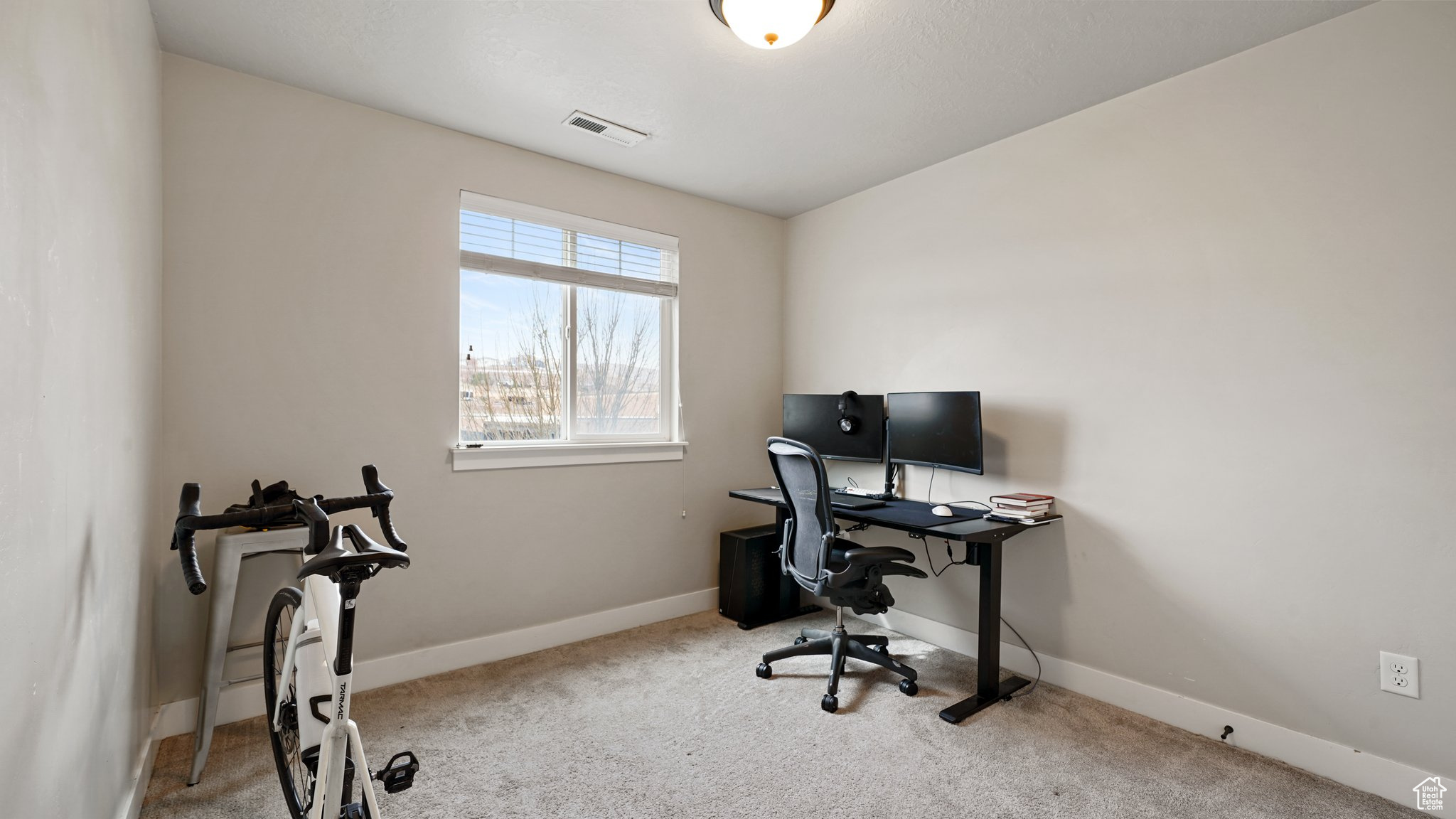 Lehi, Utah 84043, United States, 4 Bedrooms Bedrooms, ,4 BathroomsBathrooms,Residential,Active,92259