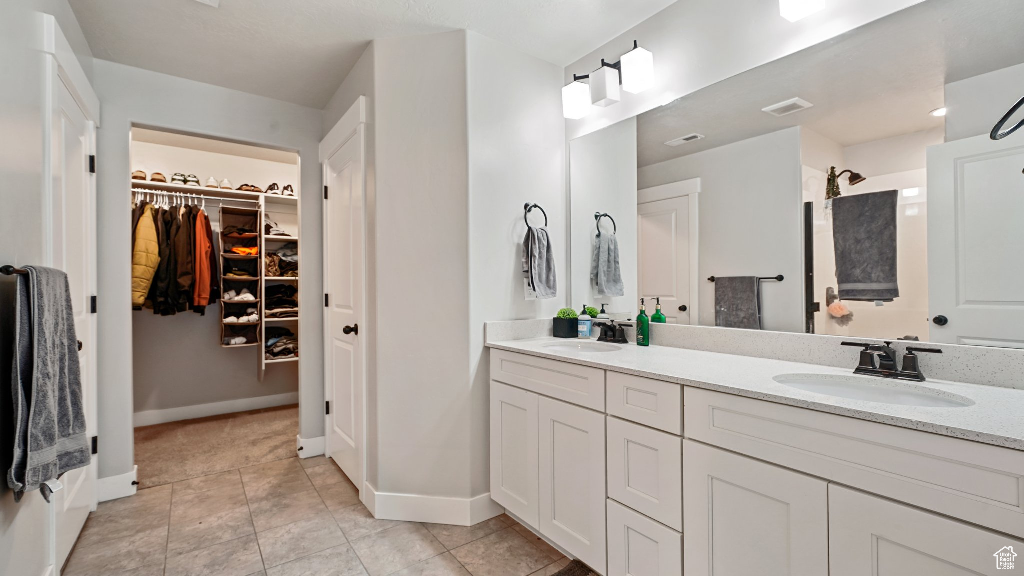 Lehi, Utah 84043, United States, 4 Bedrooms Bedrooms, ,4 BathroomsBathrooms,Residential,Active,92259