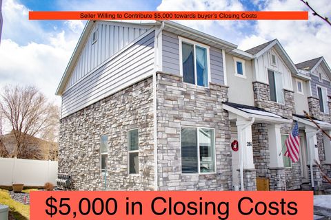 Photo of 281 W SPRUCE WAY N, Santaquin, UT 84655 (MLS # 2133414)