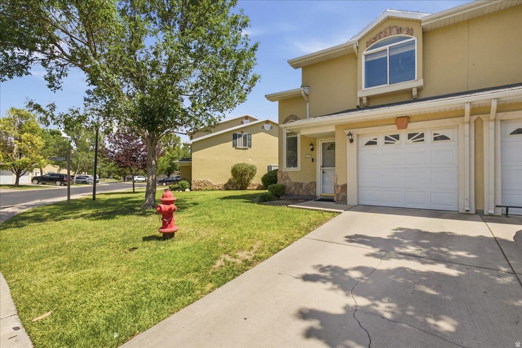 Photo of 6875 S FLORENTINE WAY W, West Jordan, UT 84084 (MLS # 2170618)