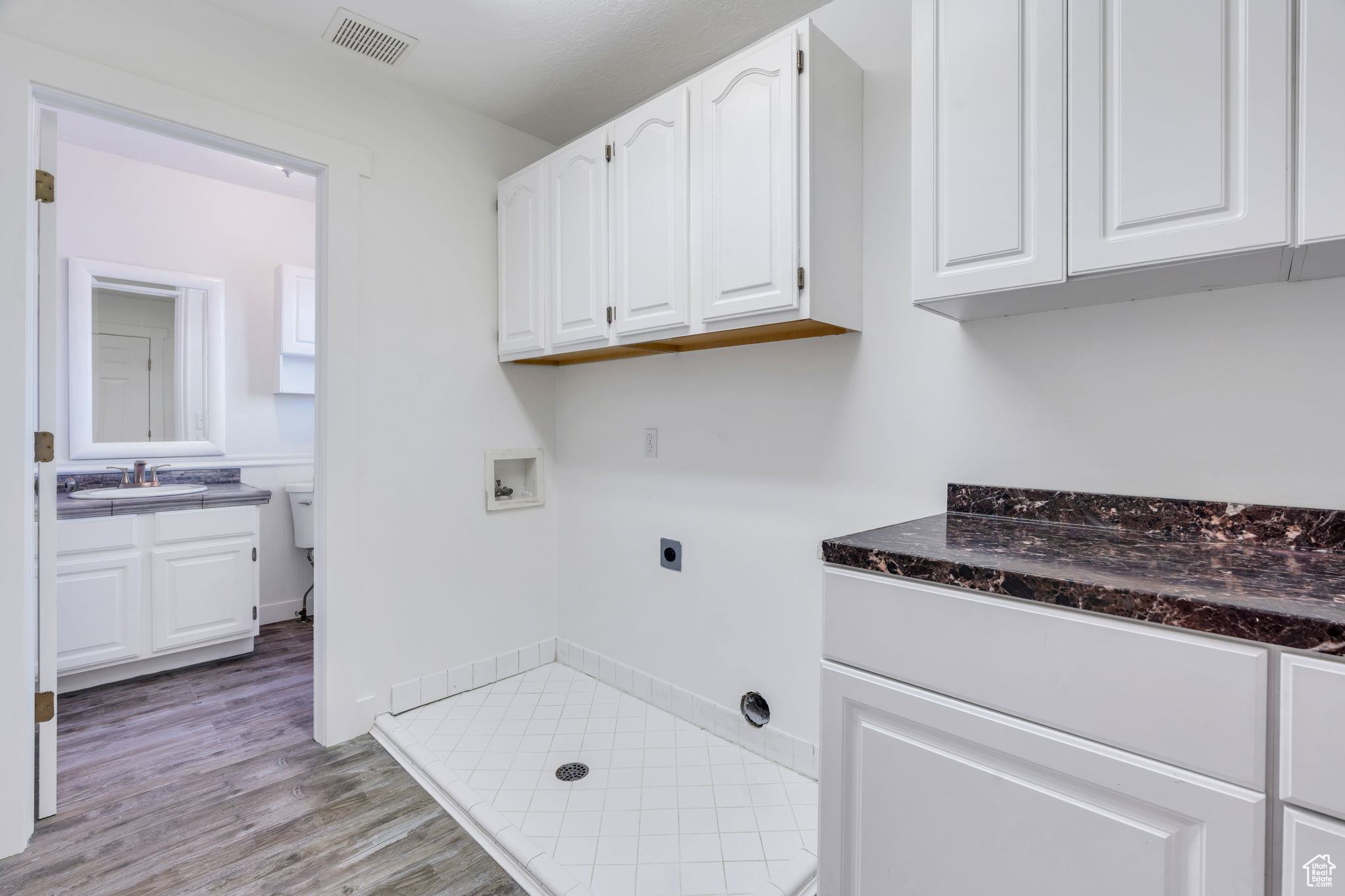 RIDGE - Residential