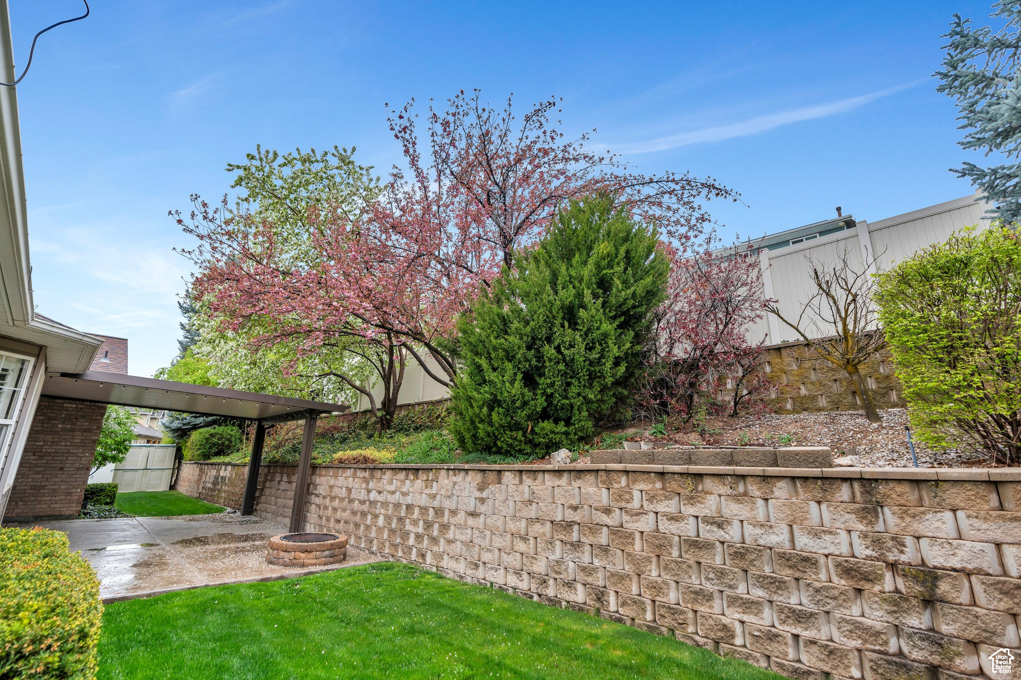 RIDGE - Residential